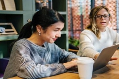 Không đủ tiền học MBA thì nên học gì?